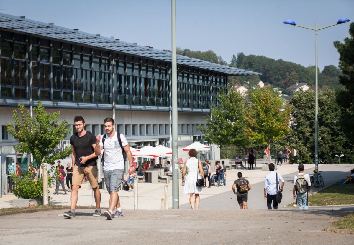 besancon etudiants